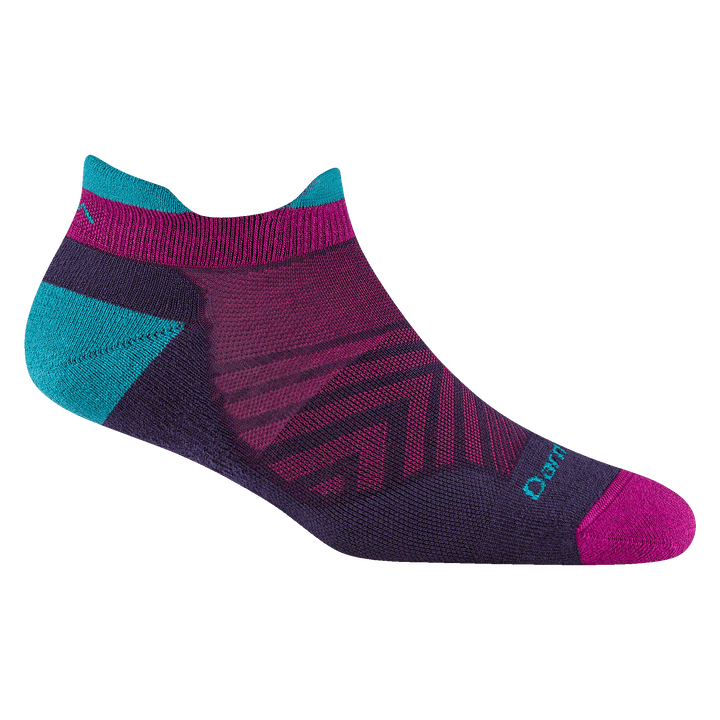 1047 women's no show tab running sock in blackberry with magenta toe and teal heel and tab accents